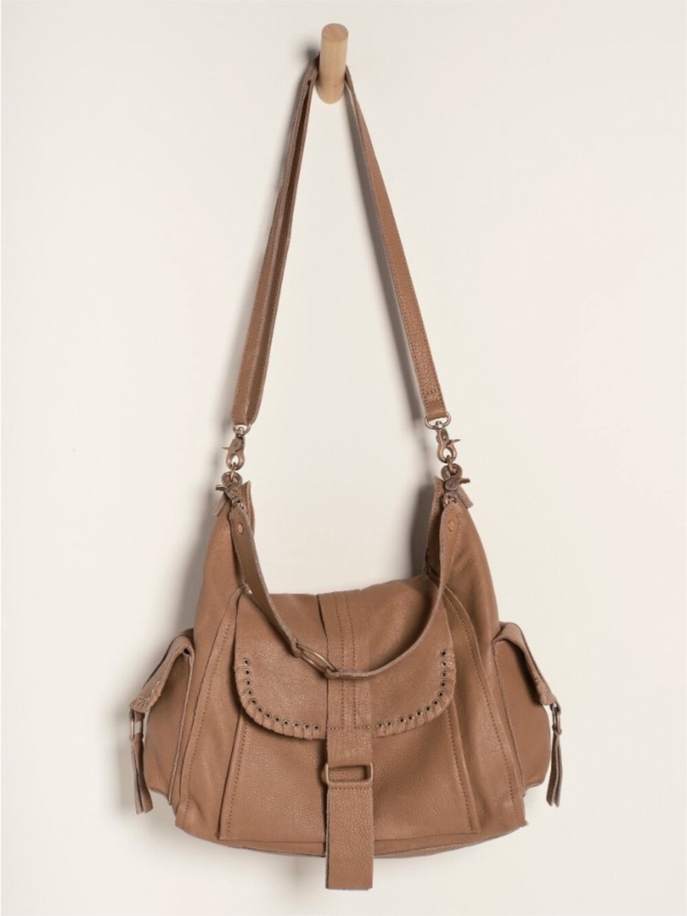 Free People We The Free Leigh Distressed Leather Hobo Chocolate Boho - Picture 6 of 9
